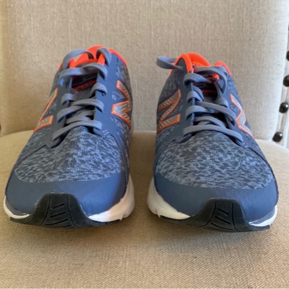 New Balance Women’s 690V4 Speed Ride Sneaker Running Shoes - Picture 6 of 9